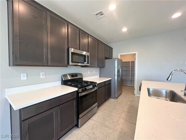 Building Photo - 5520 Bonita Park Ct