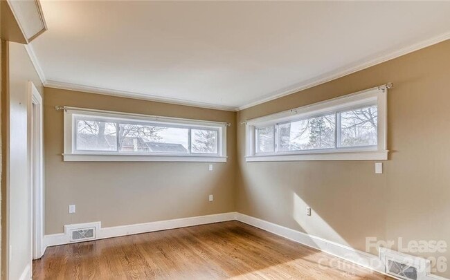 Building Photo - 418 Coolidge Ave