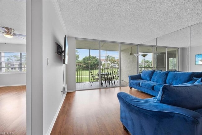 Building Photo - 1083 Forest Lakes Dr