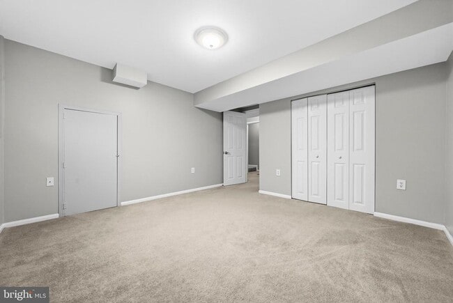 Building Photo - 10058 Chestnut Wood Ln