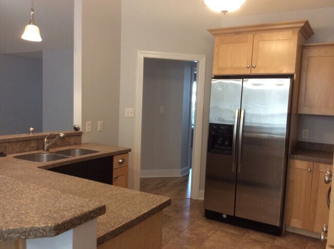 Building Photo - New Bern Family Home 3 bedroom with FROG