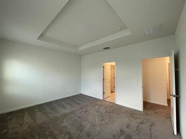 Building Photo - 2165 Sweet Honey Ln