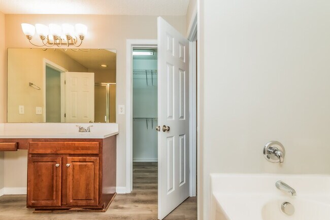 Building Photo - 629 Cotton Brook Dr