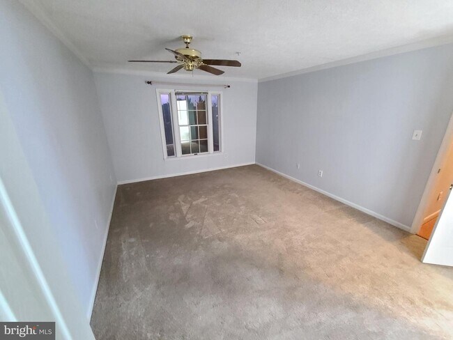 Building Photo - 13109 Briarcliff Terrace