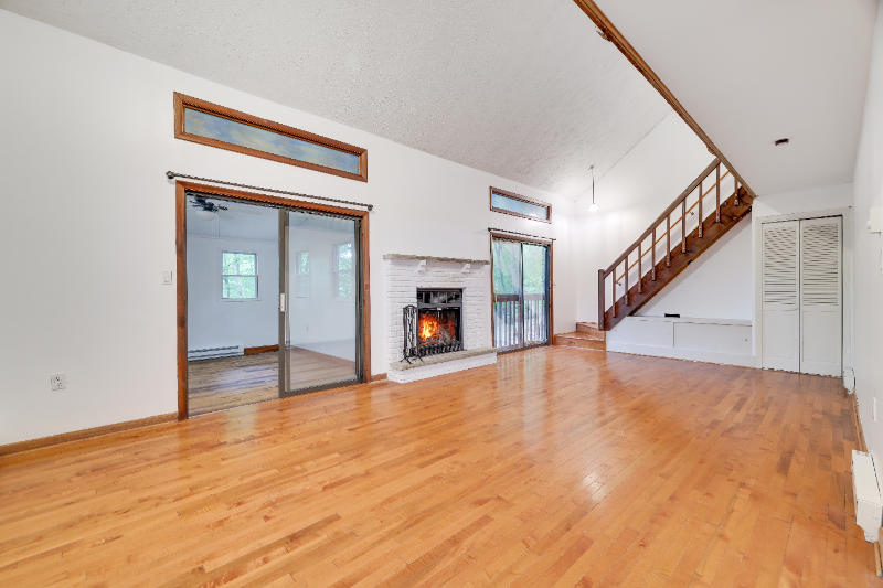 Building Photo - 2129 Southport Dr