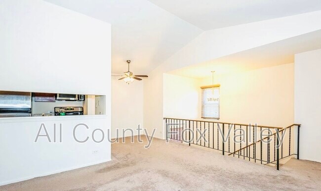 Building Photo - 324 Grissom Ct