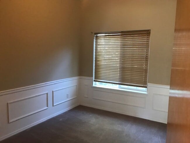 Building Photo - COMING SOON JUNE !! Two Story Home By Old Sundance Golf Course