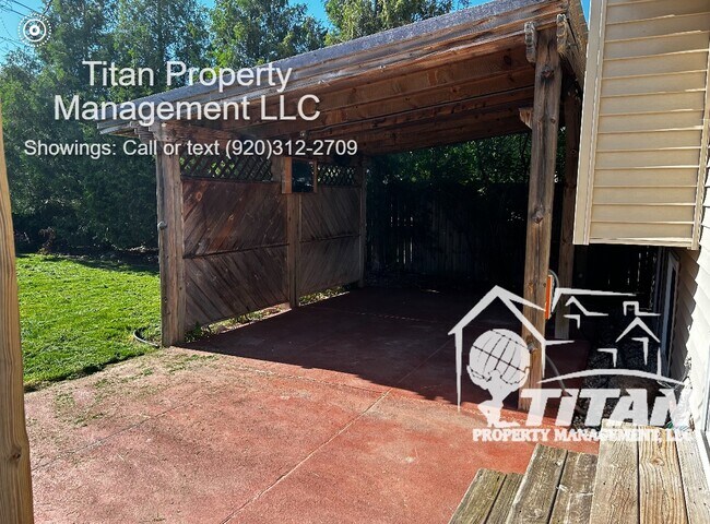 Building Photo - 1371 Inverness Ln