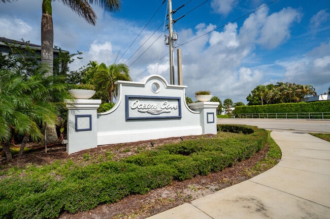 Building Photo - 1866 Tarni Way
