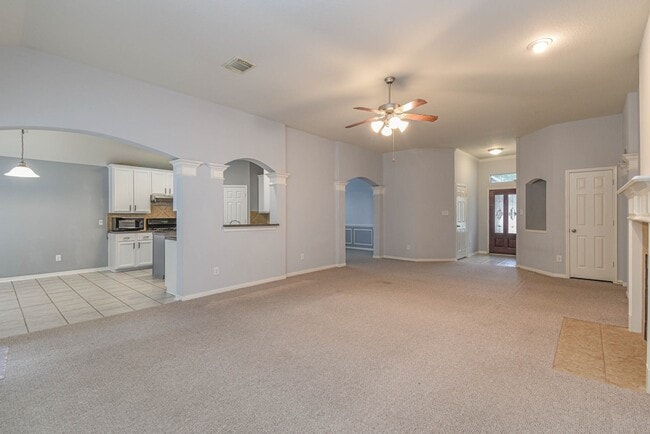 Building Photo - 430 Spindle Ridge Dr