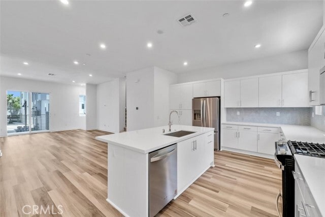 Building Photo - 1122 W Bushell St