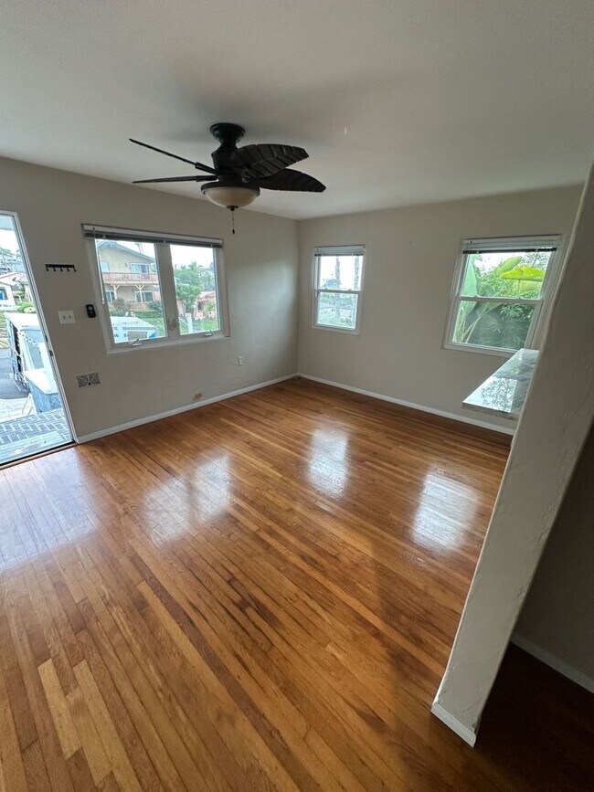 Building Photo - **Live the Ocean Beach Dream