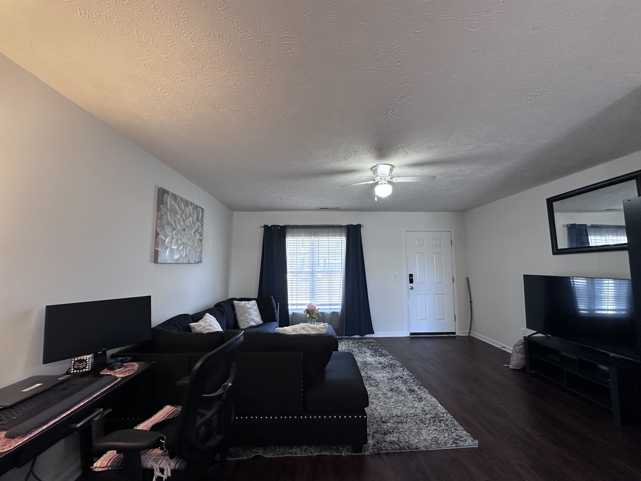 Building Photo - 2961 S Rutherford Blvd
