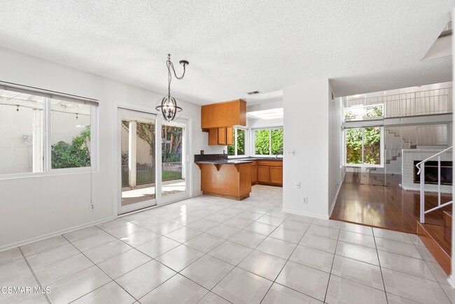 Building Photo - 1425 Clayton Way