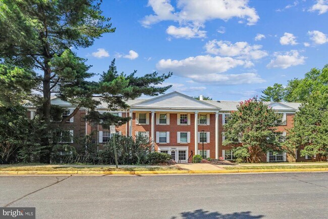 Building Photo - 7621 Tremayne Pl