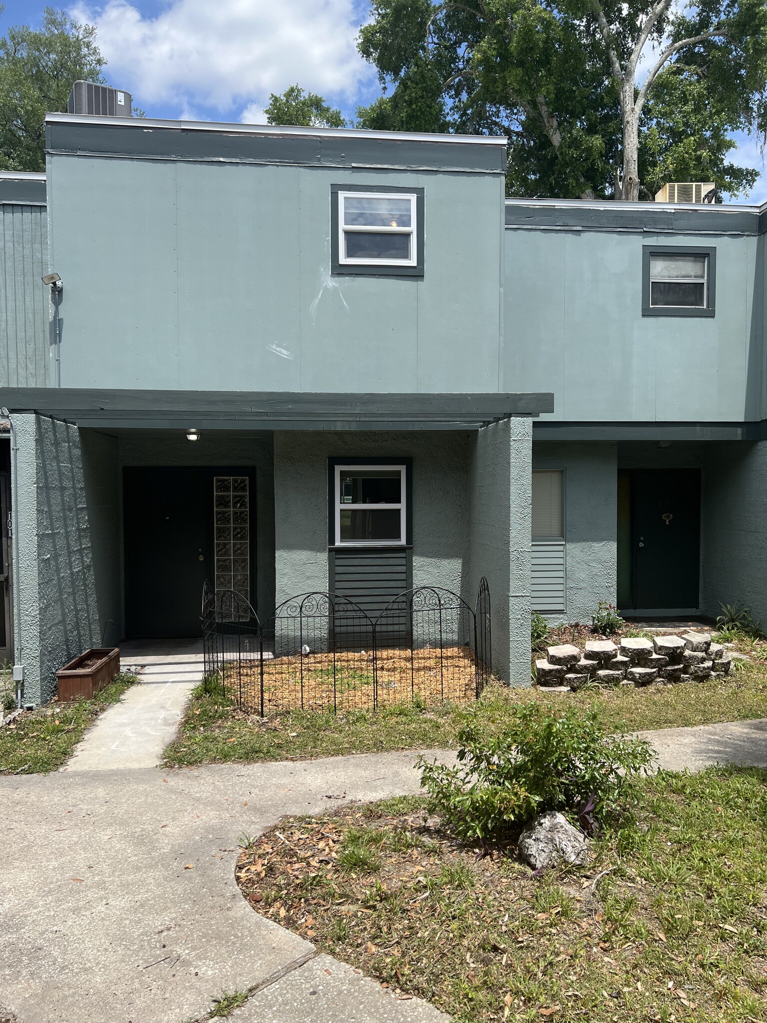 Building Photo - 711 SW 75th St