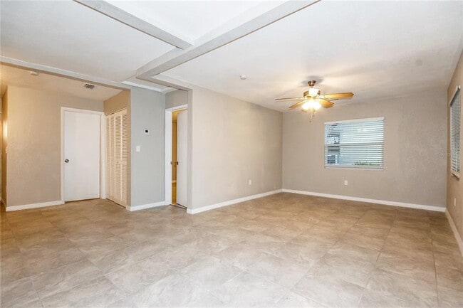 Building Photo - 525 Braddock St S