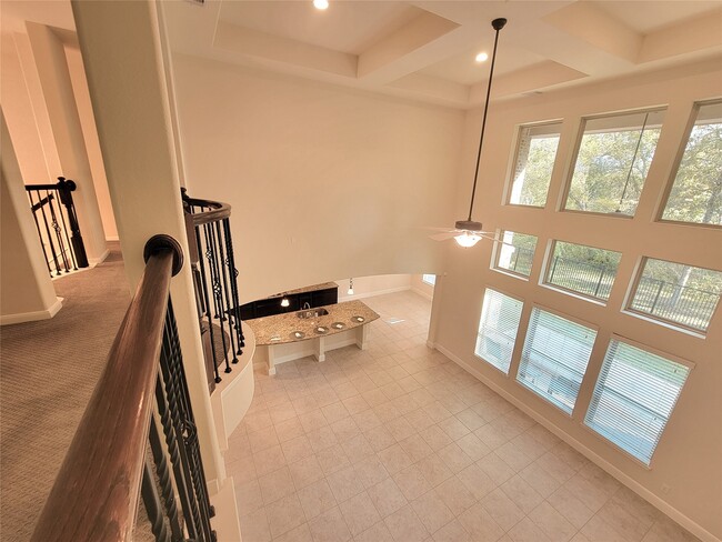 Building Photo - 5822 Crawford Hill Ln