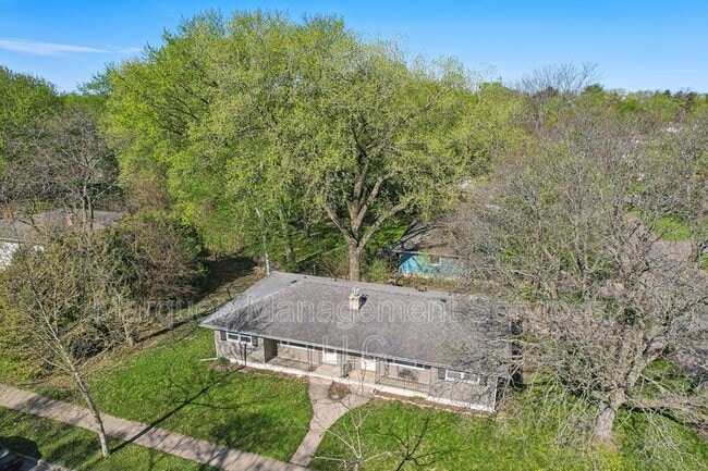 Building Photo - 4903 Camden Rd