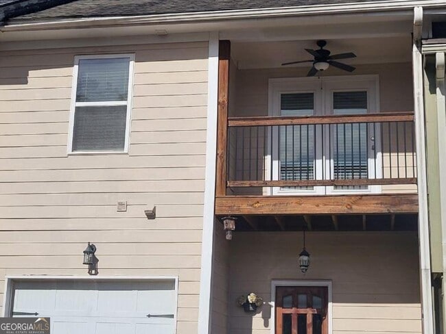 Building Photo - 45 Newnan Lakes Dr