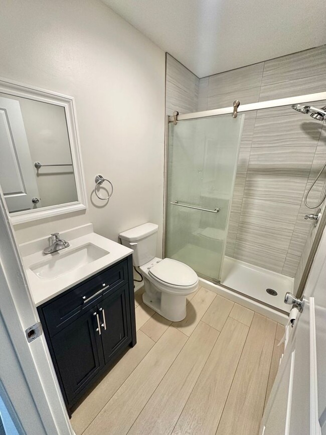 Building Photo - 492 East St