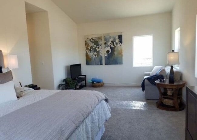 Building Photo - Beautiful 4 Bedroom 3 Bath home on a cul-de-sac In Arroyo Grande