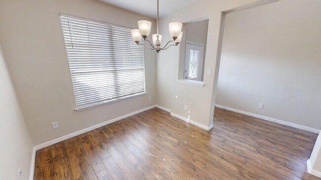Building Photo - "Spacious 4-Bedroom Killeen Gem with Elega...