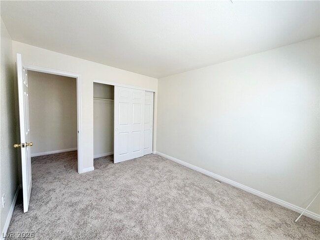 Building Photo - 4556 Hearts Desire Ave