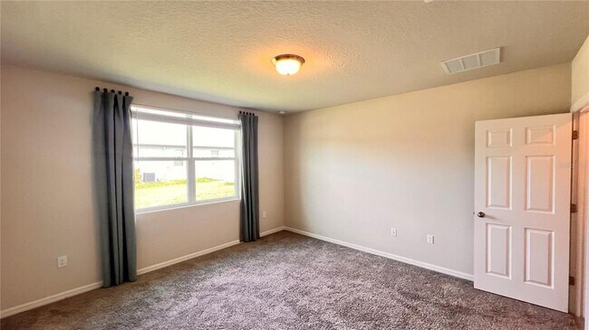 Building Photo - 702 Alta Vista Ct