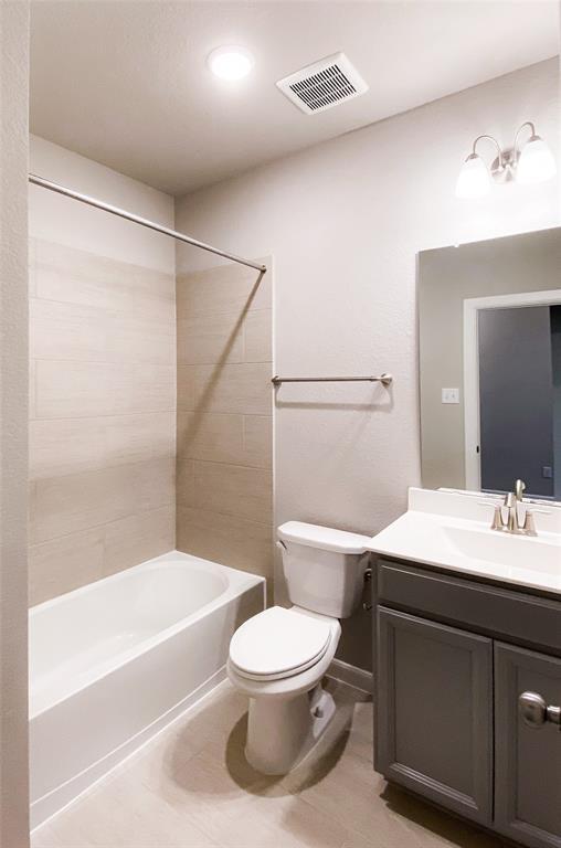 Building Photo - 2810 Chestnut Oak Cir