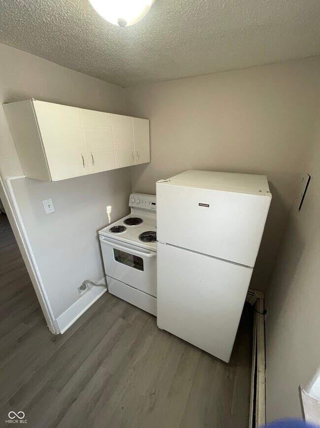 Building Photo - 4 N Butler Ave