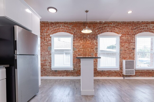 Interior Photo - 12th Street Apartments