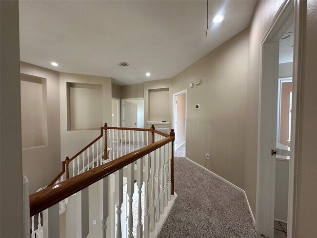 Building Photo - 4407 Magnolia Ln