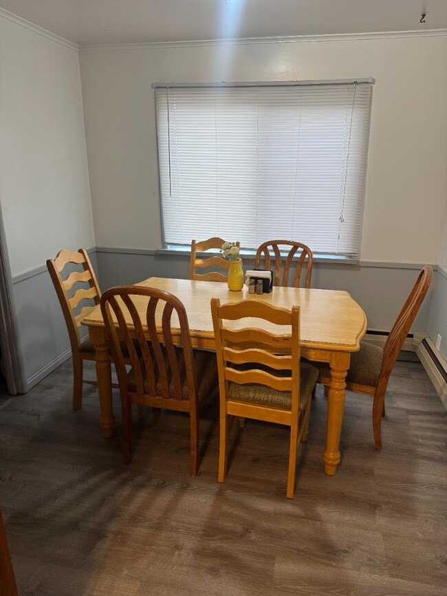 Building Photo - 315 Diamondville Ave