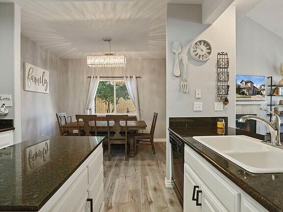 Building Photo - 1601 Barkley Ln