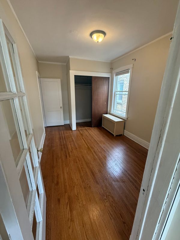 Building Photo - 5007 N Mozart St