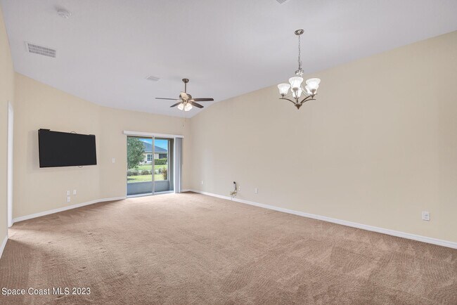 Building Photo - 3496 Bancroft Dr