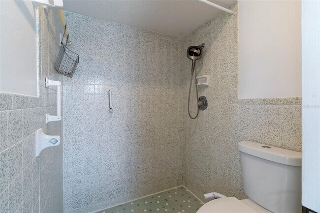 Building Photo - 1708 Claw Ct