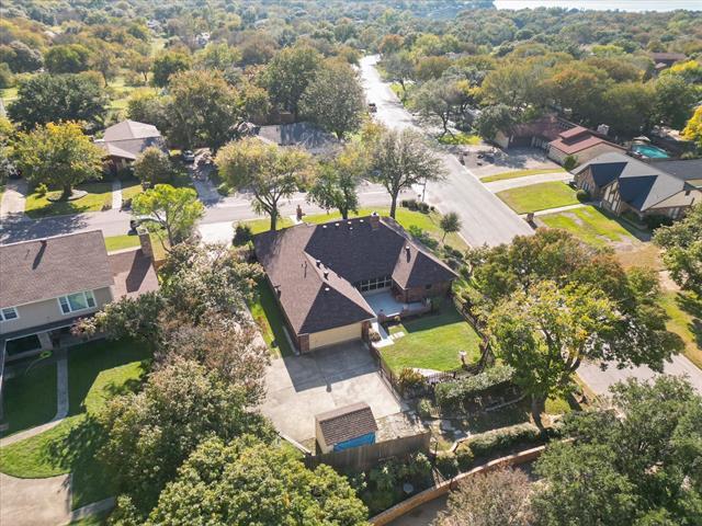 Building Photo - 7748 Incline Terrace