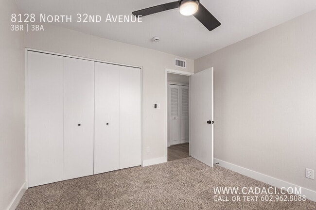 Building Photo - 8128 N 32nd Ave