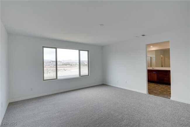 Building Photo - 10339 Dallington St