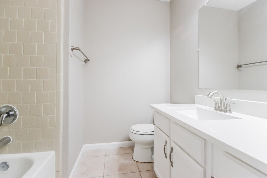 Building Photo - 5414 Garden Village Dr