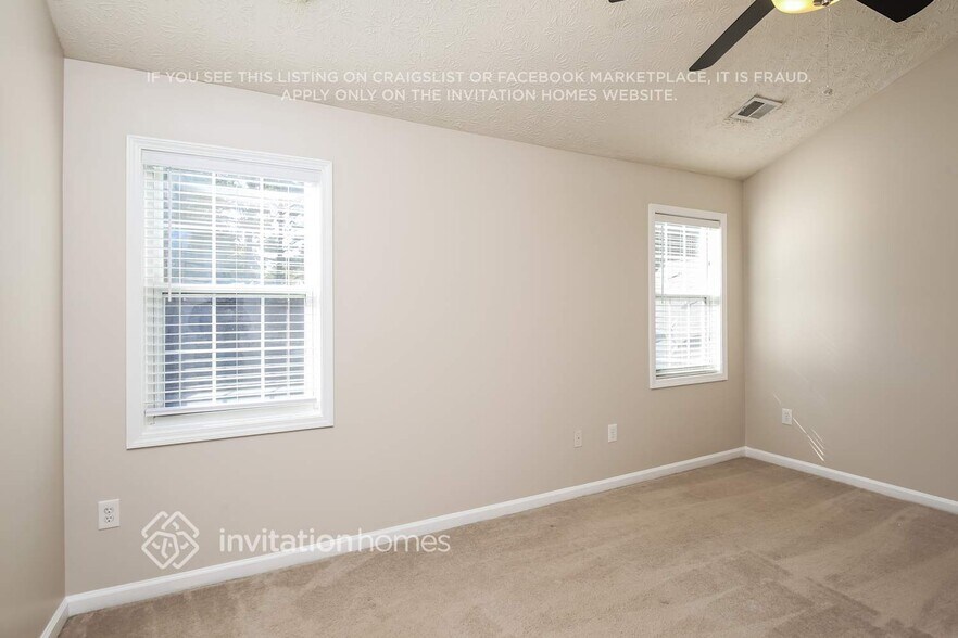 Building Photo - 307 Summerstone Ct