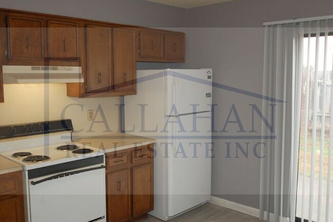 Building Photo - North Little Rock 2 Bedroom Townhouse
