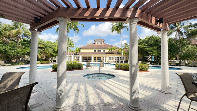 Building Photo - 6510 Emerald Dunes Dr