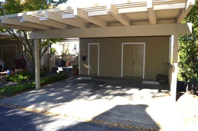 Building Photo - 11 Kilmer Ct