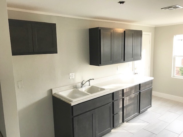 Primary Photo - Cute Remodeled Bungalow in the heart of OKC!