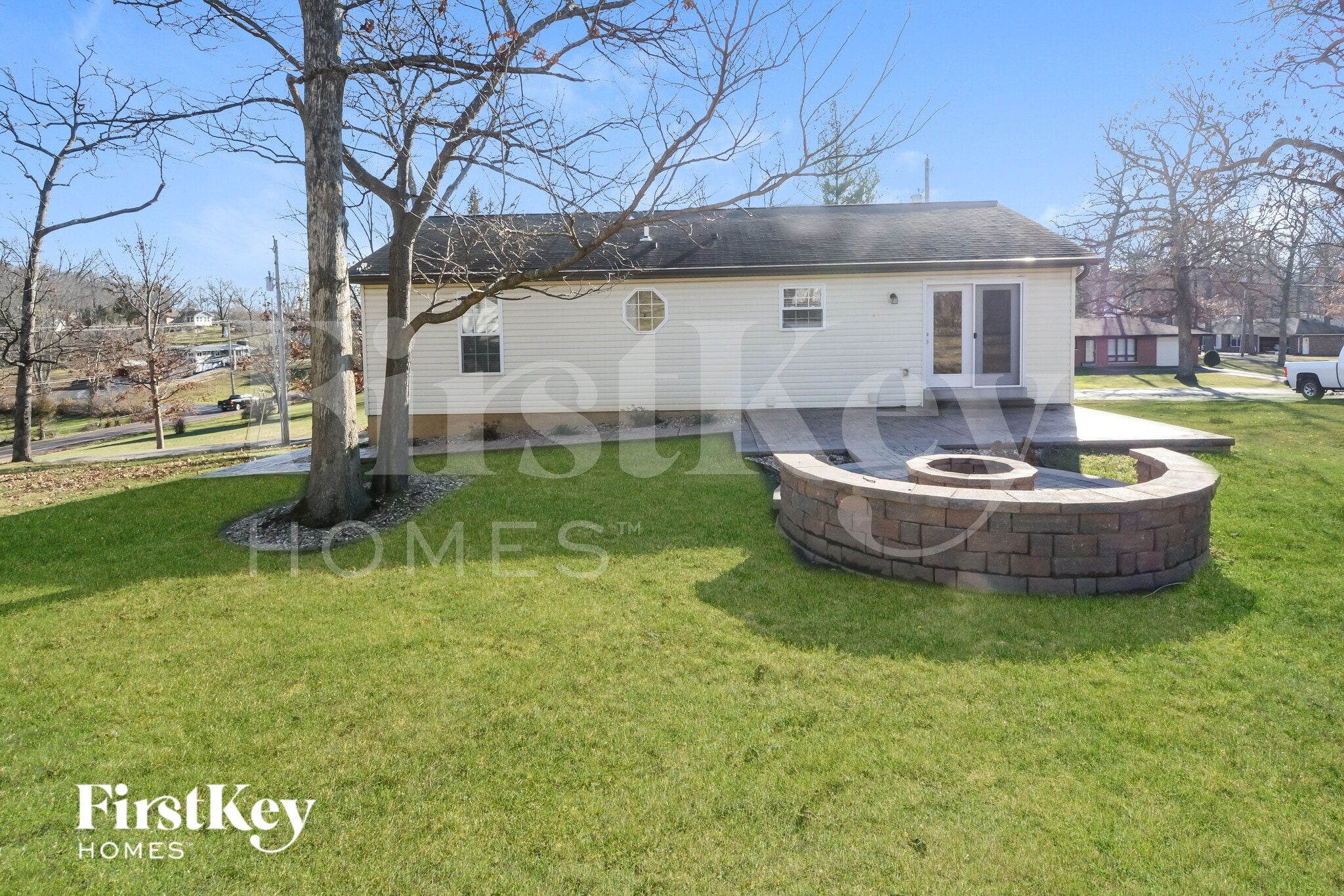 Building Photo - 1203 Del Haven Dr