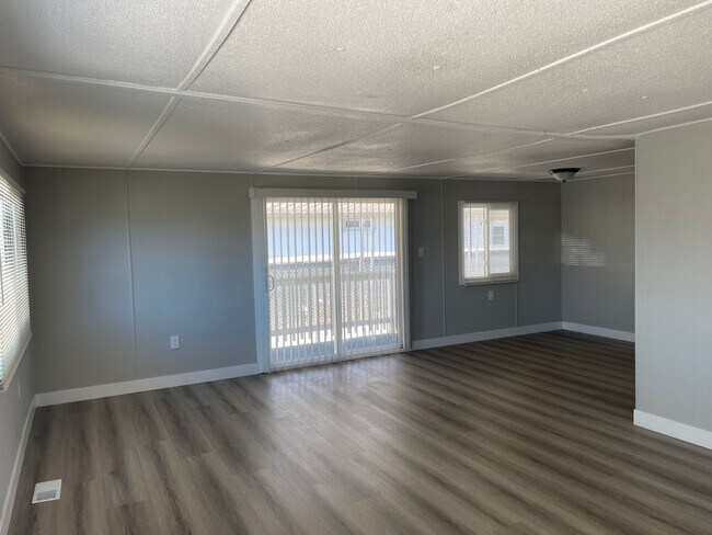 Building Photo - Nice Home For Rent