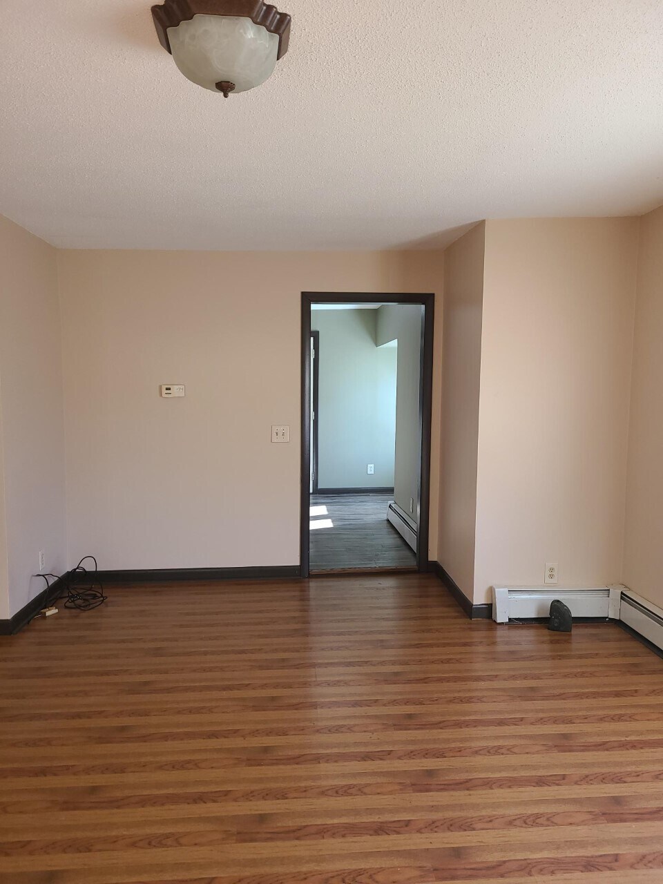 Livingroom - 31 Leyfred Ter